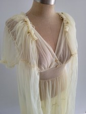 Vintage amourelle peignoir d'occasion  Expédié en Belgium