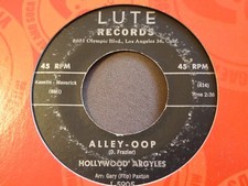 Hollywood argyles alley for sale  KING'S LYNN