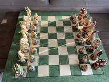 Dinosaurs chess set for sale  Rensselaer