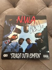 Cubo de gelo assinado NWA vinil direto de Compton com certificado de autenticidade Beckett comprar usado  Enviando para Brazil