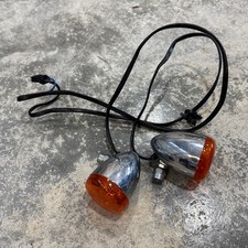 Sinais de direção dianteiros cromados Harley Softail Dyna Sportster 2000-2013 fabricante de equipamento original comprar usado Sinais de direção dianteiros cromados Harley Softail Dyna Sportster 2000-2013 fabricante de equipamento original comprar usado  Enviando para Brazil