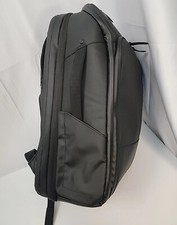 Pacote de viagem Nomatic 20L, excelente estado, expande para 30L, varejo por US$ 299,99 comprar usado  Enviando para Brazil