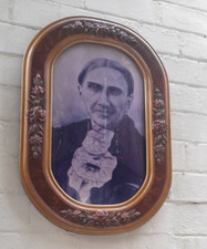 Foto vitoriana 1900 mãe moldura ornamentada de madeira original vidro bolha convexo comprar usado  Enviando para Brazil