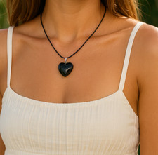 Collana nera con usato Collana nera con usato  Velletri