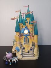 Castello cenerentola con usato  Riccione