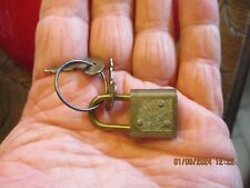 Ancien cadenas coffret d'occasion  Charnay-lès-Mâcon