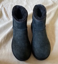 Ugg classic mini for sale  Lawrenceville