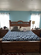 Matching wood bed for sale  Lubbock