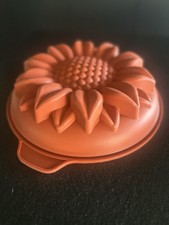 Silikonbackform sonnenblume de gebraucht kaufen  Steißlingen