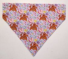 Bandana hecha a mano sobre el cuello para mascotas día de San Valentín Scooby Doo, perro, gato segunda mano  Embacar hacia Argentina