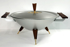 Mirro medallion large for sale  West Chester