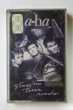 Cassete Stay on These Roads por A-Ha raro 1988 WEA Malásia, usado comprar usado  Enviando para Brazil