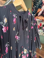 Sublime robe chic d'occasion  Rennes-