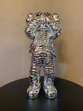 Kaws holiday space for sale  Bensenville