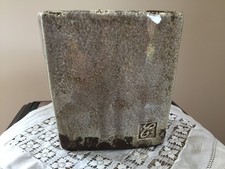 Vase moderne rectangulaire d'occasion  Auberchicourt