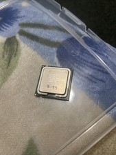 Processador Intel Pentium D 820 2.8GHz Dual-Core (HH80551PG0721MN) comprar usado Processador Intel Pentium D 820 2.8GHz Dual-Core (HH80551PG0721MN) comprar usado  Enviando para Brazil