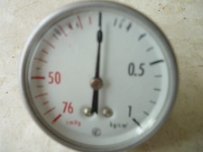 Vacuum pressure guage for sale  WICKFORD