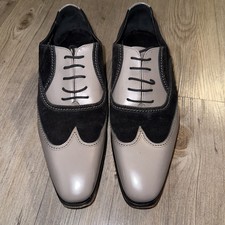 Sapatos sociais Paul Fredrick 8,5 preto acastanhado couro italiano com cadarço camurça ponta das asas comprar usado Sapatos sociais Paul Fredrick 8,5 preto acastanhado couro italiano com cadarço camurça ponta das asas comprar usado  Enviando para Brazil