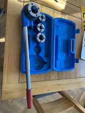 External pipe threading for sale  GRAVESEND