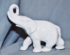 Porcelain elephant figure d'occasion  Expédié en Belgium