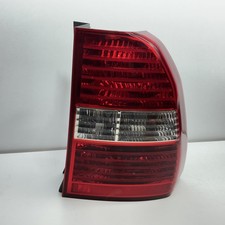 Stop fanale posteriore usato Stop fanale posteriore usato  Italia