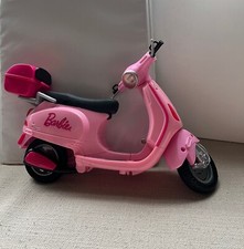 Barbie pink vespa d'occasion  Expédié en Belgium