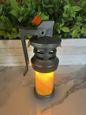 Fortnite bomba puzzolente usato Fortnite bomba puzzolente usato  Spedire a Italy