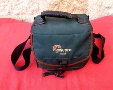 Nova lowepro sacoche d'occasion  Montpezat-de-Quercy