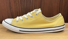 Women 7.5 converse for sale  Draper