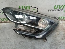 260602792r right headlight d'occasion  Expédié en Belgium