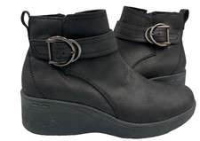 Skechers women pier for sale  Liberty