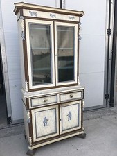 Credenza doppio corpo usato  Vezza d'Alba