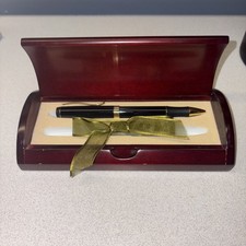 Pen display case for sale  West Islip