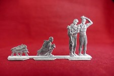 Soldiers tin plates d'occasion  Expédié en Belgium