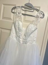 Beautiful wedding dress for sale  WAKEFIELD
