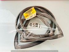 Guarnizione parabrezza fiat usato Guarnizione parabrezza fiat usato  Gioia Tauro