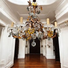 Elegante lampadario cristallo usato Elegante lampadario cristallo usato  Torchiarolo