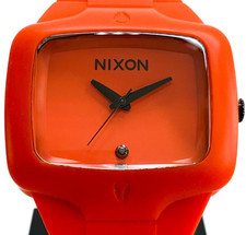 Nixon the rubber d'occasion  Expédié en France