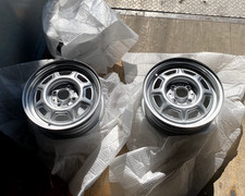Genuíno fabricante de equipamento original BMW 13" roda de aço 2002, 2002tii conjunto completo 5JX13 36111112631 comprar usado  Enviando para Brazil