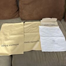Autêntica bolsa de pó Louis Vuitton e envelope Versace médio ” grande 2 peças, usado comprar usado  Enviando para Brazil