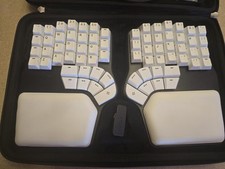 Dygma Defy Split Teclado Mecânico Ergonômico Sem Fio + RGBW + Tenda + Extra comprar usado  Enviando para Brazil