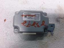 Equalizador estéreo Lexus NX350 2022 ID OEM # 86240F6010 comprar usado  Enviando para Brazil