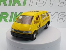 Gmc van giallo usato  Varese