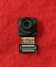 Fotocamera anteriore secondari usato  Castellana Grotte