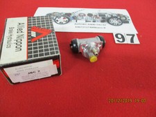 C20890 cilindretto freno usato  Gioia Tauro