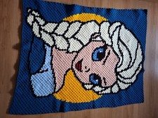 Liebevoll gehäkelte decke gebraucht kaufen  Leonberg