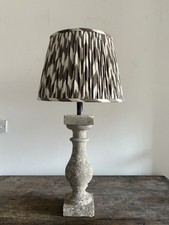 Abajur de mesa balaustrada de pedra composto resistente 59cm, usado comprar usado  Enviando para Brazil