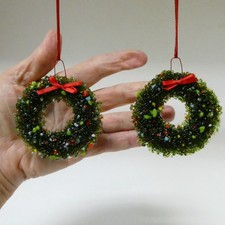 2 christmas wreaths for sale  Gallman