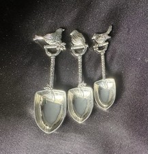 Gorgeous set decorative for sale  CAMBRIDGE