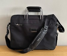 Tumi sacoche porte d'occasion Tumi sacoche porte d'occasion  Versailles